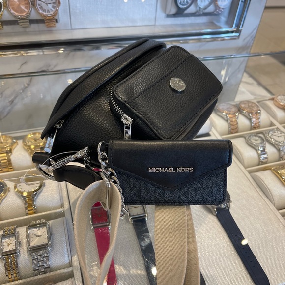 Michael Kors Maisie 2 In 1 Small Leather Waist pack Fanny pack Bag (Black) MK - Picture 11 of 16